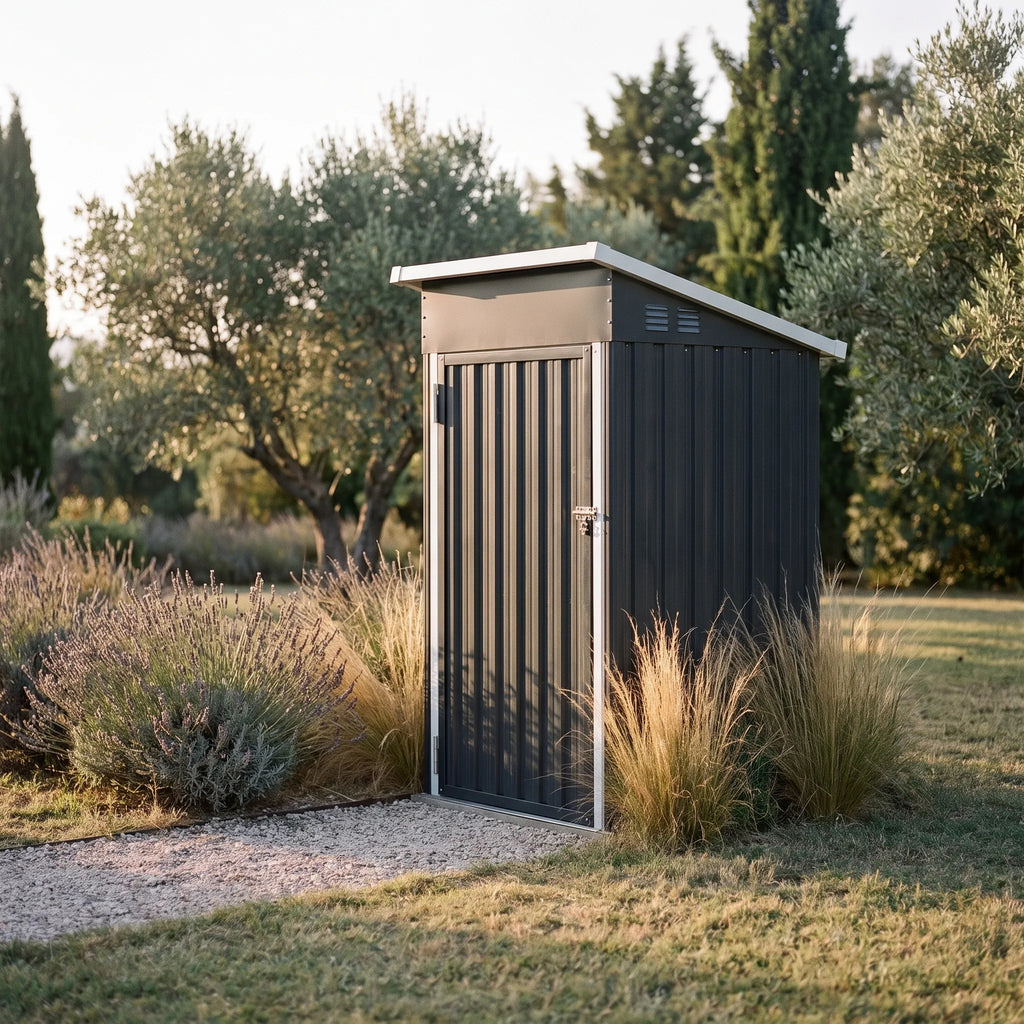 Abri de jardin compact Cabanon — vue d'ensemble en extérieur